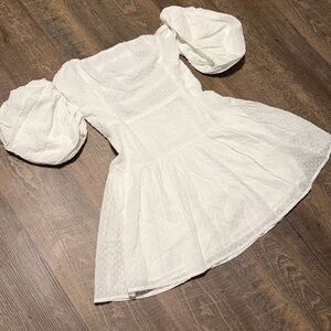 NWT Hello Molly White Puff Sleeve Mini Dress Swiss Dot Romantic Size M